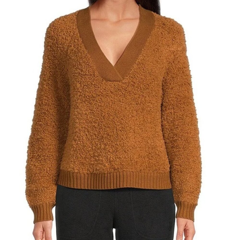 UGG DeeAnn Cloudfluff Ribbed V-Neckline Fluffy Wool Blend  Sweater Size S NWT